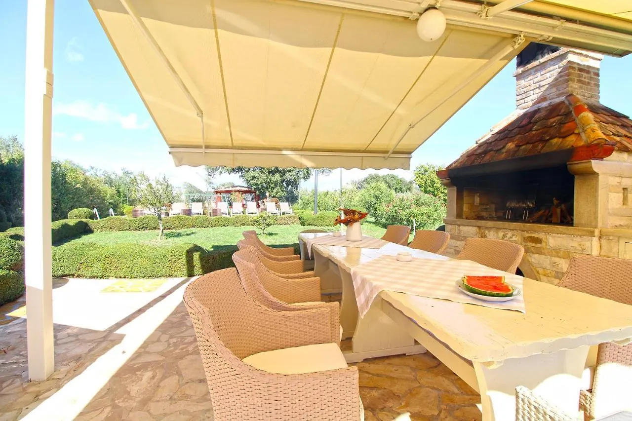 Holiday home House Sisan 2209 Villa