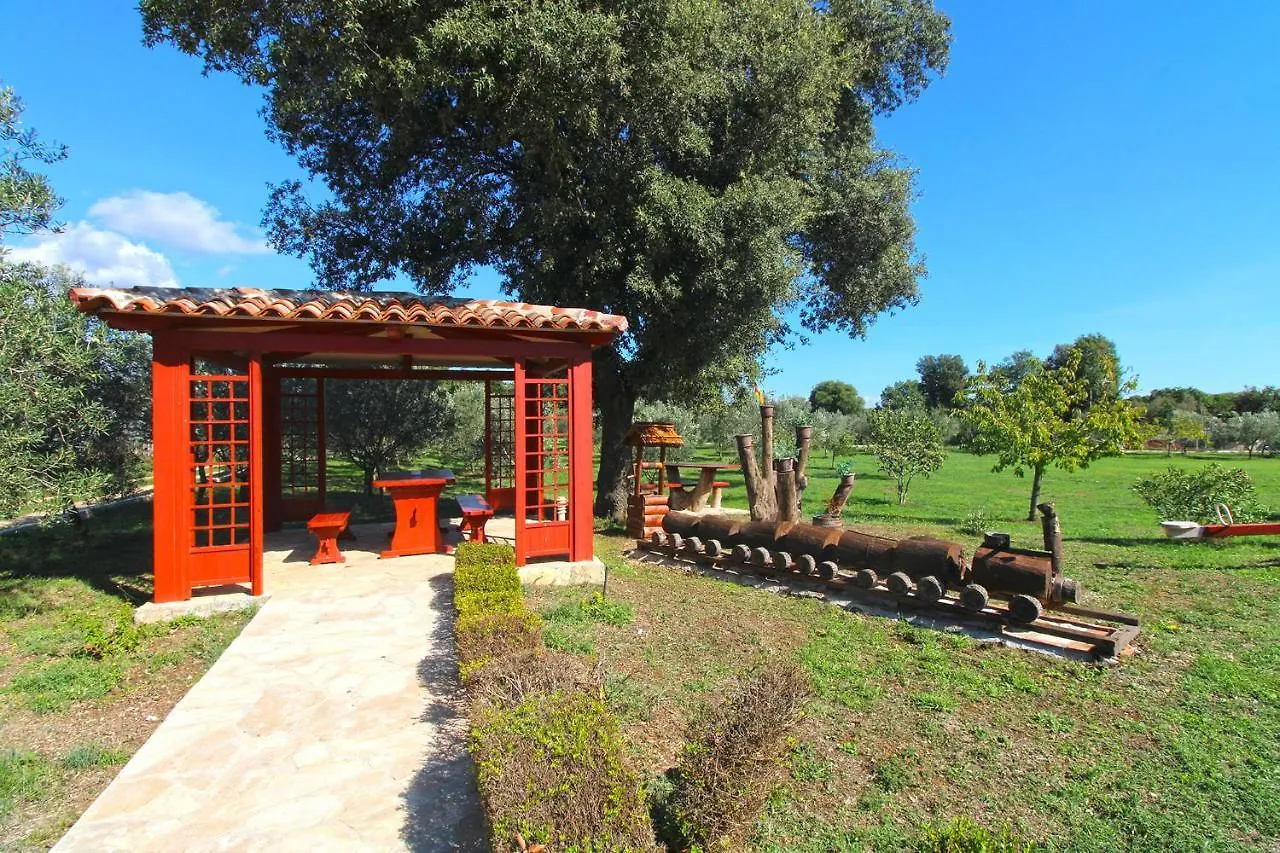 House Sisan 2209 Villa 0*,