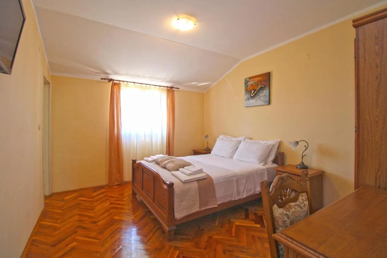 Holiday home House Sisan 2209 Villa