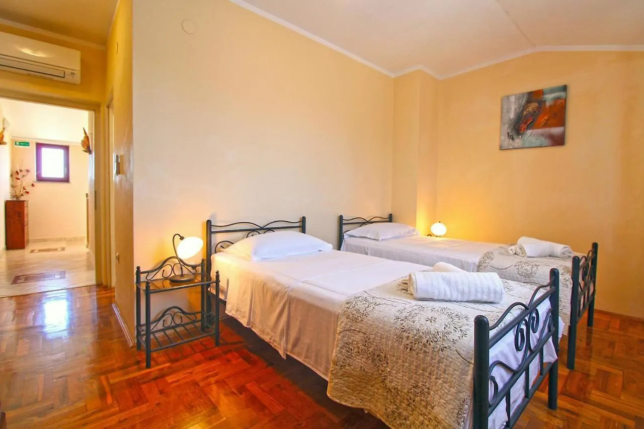 Holiday home House Sisan 2209 Villa